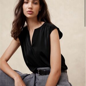 Banana Republic Dolman Sleeve blouse. New with tags black large.